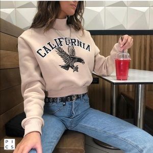 California cropped hoodie